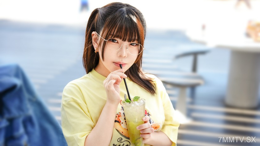 SIRO-5736 The Strongest Gap Girl Ever【Kotori, 24】 Moan with a Growl and Tongue Action Plus G-Cup!!! Do guys like girls like this??? Laugh 【First Shoot】 Apply for AV Online → AV Experience Shooting 2621