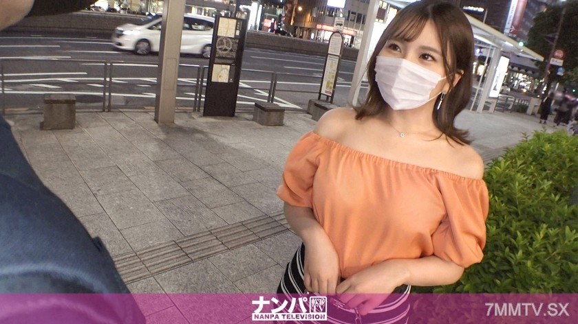 200GANA-2756 Seriously soft on women, first shoot. After work, I picked up an older sister and took her to a hotel! She’s weak against pressure and her clothes were stripped off in no time… She experienced squirt for the first time, unlike sex with her