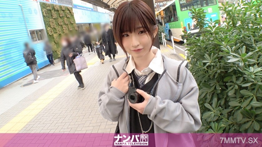 200GANA-2849 Seriously soft on women, first shoot. 1914 Picked up a laid-back camera girl in Takadanobaba! The mini-girl (height 148cm) who makes you feel warm just talking to her is actually sexually frustrated… Strip her and be surprised by her smooth