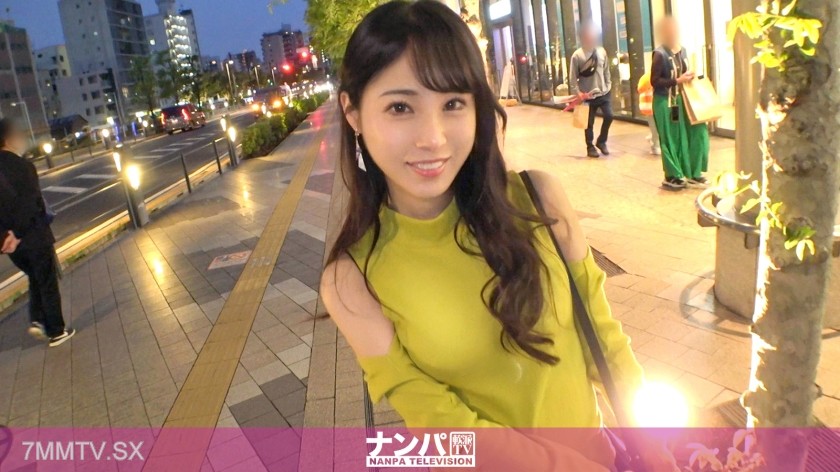 200GANA-2920 Seriously soft, first shoot. 1964【Top-class neckline】Model-level style sister gets picked up! Perhaps due to the loneliness of not having a boyfriend, she responds to our invitation and exposes her beautiful body to the camera! Squirts from h