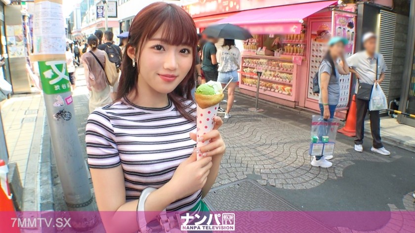 200GANA-2999 Seriously soft on women, first shoot. 2015 Smiling and cute pizza shop employee gets picked up! G-cup bombshell with pent-up sexual frustration!!! Secretly satisfies her sex drive without her boyfriend knowing!!