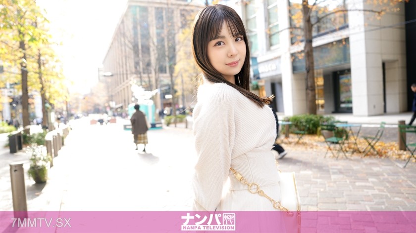200GANA-3207 Seriously soft on women, first shoot. 2171 [Kansai dialect × smooth skin muscular body] Successfully picked up at Marunouchi! Went drinking with apparel store employee Yuri after work → went straight to the hotel! Natural hair ●● reached clim
