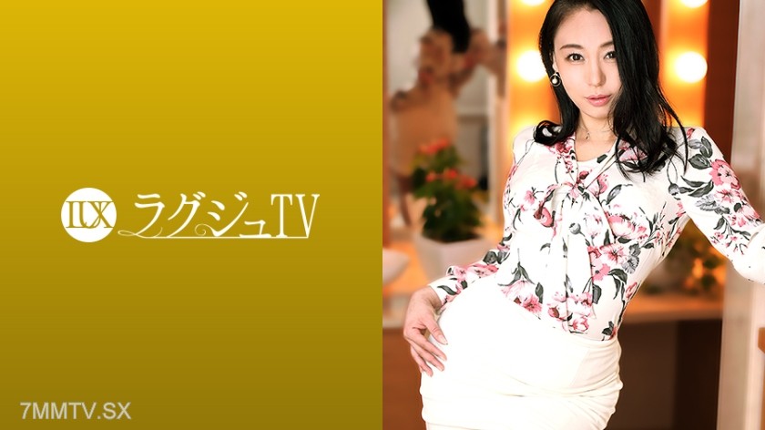 259LUXU-1397 LagjuTV 1384 “Before leaving Japan, I wanted to experience…” The chairman’s wife who hopes to be taken away has her last fling on LagjuTV! Her insatiable lust and mature techniques leave male actors boneless. She savors other men’s cocks wi
