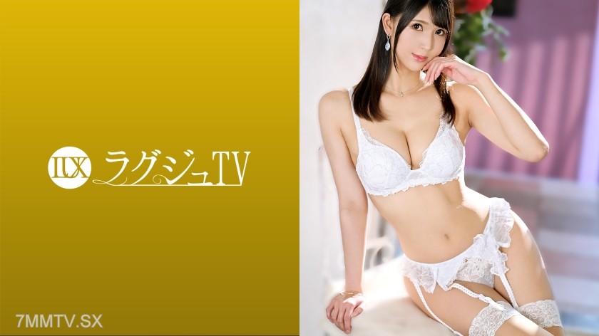 259LUXU-1462 Lagju TV 1435 A cabin attendant with a stunning style like a model appears! Despite her elegant impression, she enjoys a huge cock with obscene hip movements in the cowgirl position!! Her figure, refined with a keen sense of beauty, is a must