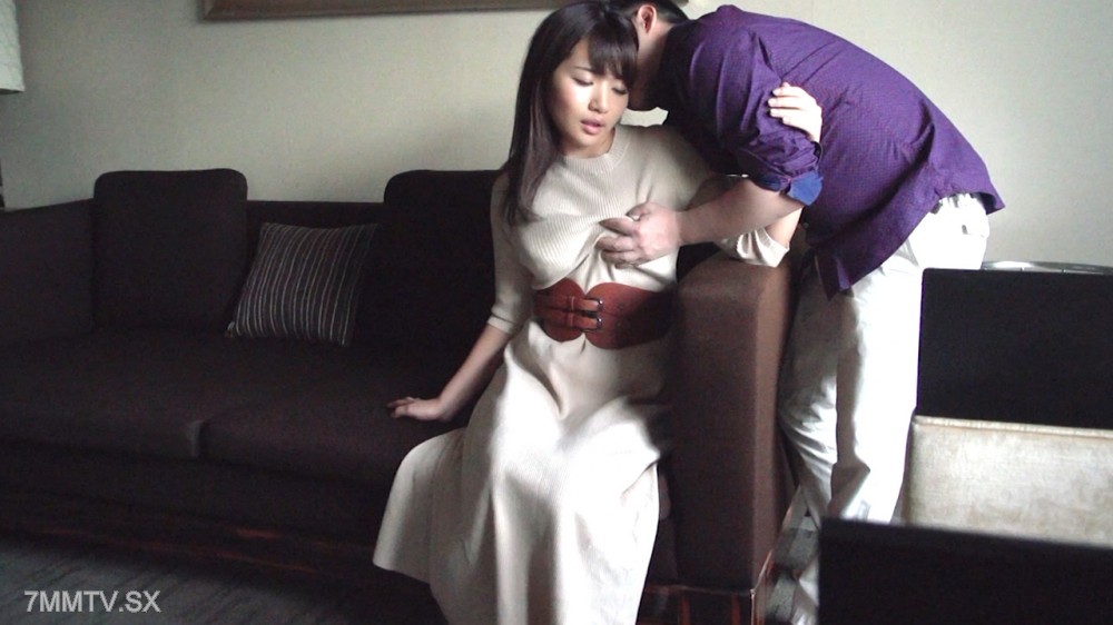 758_natsuki_01 Drown in pleasure, cumming sex / Natsuki