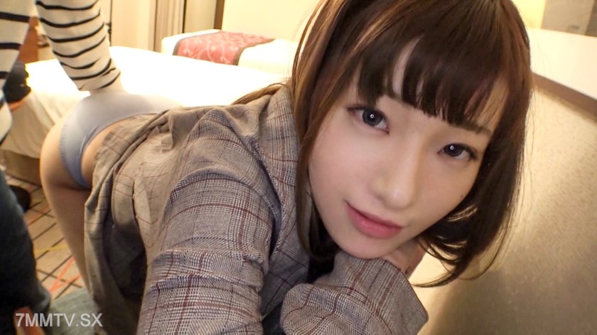 SIRO-4058 【First Time】【Naive Gal】A warm and naive caregiver. Play with her young body using a huge cock, she’ll moan seductively… Apply for AV online → AV Experience Shooting 1156