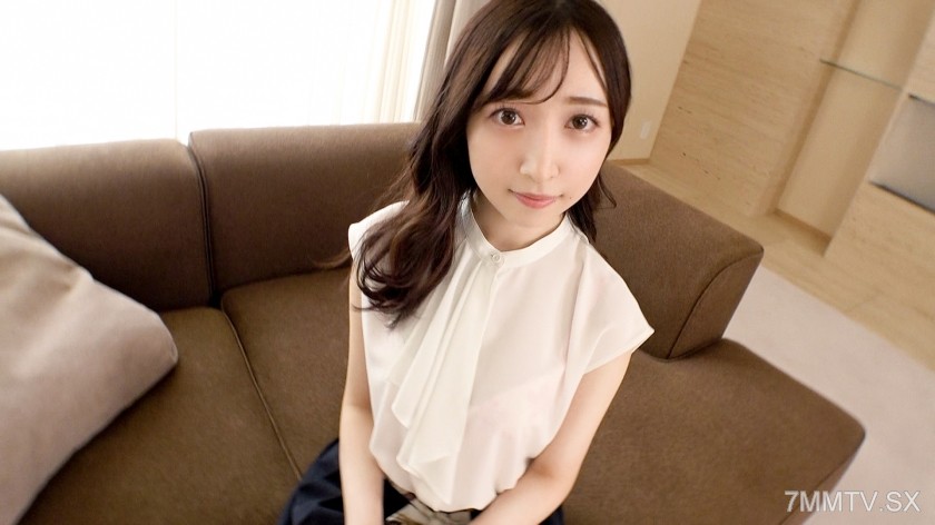 SIRO-4293 【First Time】【Pure White Beautiful Body】【Enchanting Face for the Camera】Even a Madonna-like receptionist who greets guests with an innocent demeanor will become erotically and seductively transformed by a man’s techniques… Apply for AV online → A
