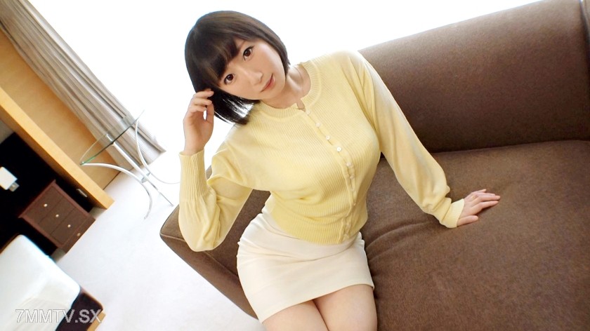 SIRO-4472 【First Time】【Late Bloomer Married Woman】【Diligent Taboo Service】A late bloomer married woman who is not satisfied with her sex life appears. A beautiful-assed married woman who has only been able to indulge in fantasies because her husband doesn