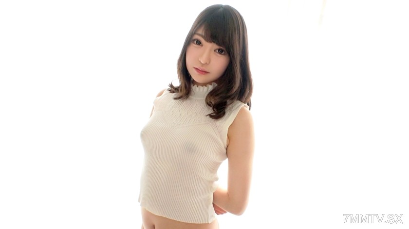 SIRO-4583 【First Time】【Beautiful Sensitive Body】【Owner of a Beautiful Neckline】A slender beauty who craves skin contact and is sexually frustrated makes her appearance. She repeatedly moans in pleasure from just kissing, and her body resonates with lewd s
