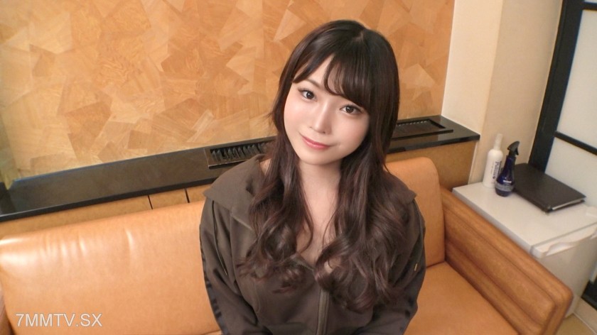 SIRO-5225 【Likes to dominate in the cowgirl position】Moved from Osaka to Tokyo to pursue extreme sex! Although she says she likes to dominate, her body is highly sensitive when being dominated and she squirts while cumming multiple times!! 【First shoot】Ap