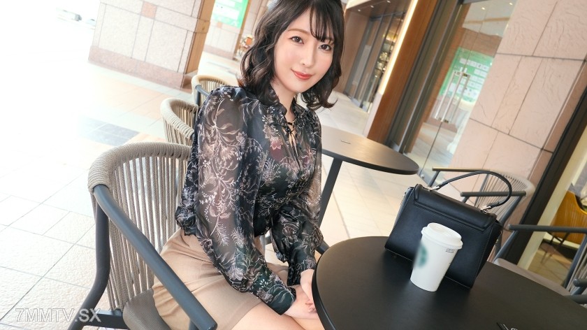 SIRO-5273 【Flawed Married Woman】 “When we’re in the cowgirl position, I move on my own…” She keeps searching for the pleasurable spots, mindlessly grinding her hips to draw waves of pleasure towards herself. She’s honest about her own pleasure; she’s ju