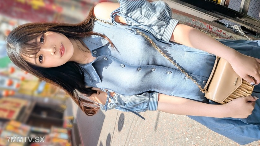SIRO-5578 【Those who love thick bodies, gather here!!!】Cute face but once the underwear comes off, the body goes wild!! Too erotic, you won’t know where to look, you over there!!! Paradise is right in front of you♪ 【First shoot】Apply for AV online → AV ex