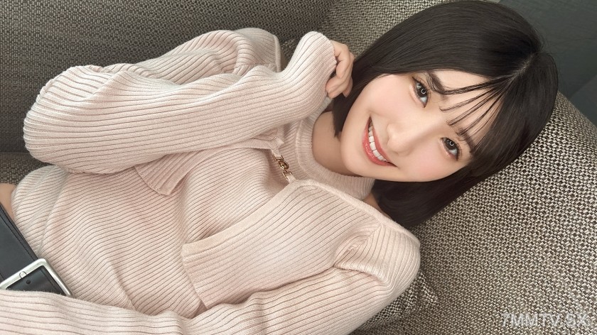 SIRO-5664 A mature-looking appearance belies the cries of pleasure! Loves missionary position, writhing and cumming over and over! Transforms into a different person once sex starts, accelerating male sexual urges!! 【First Shoot】Applied for AV on the net